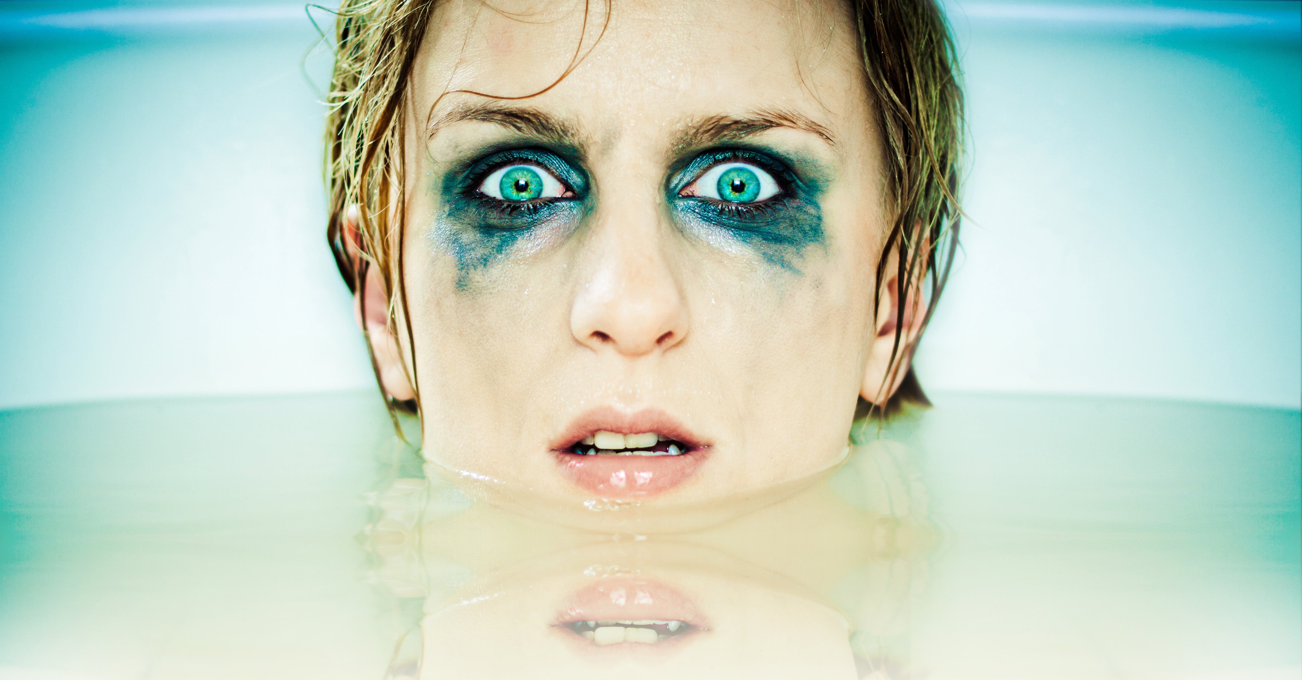 Last of Us Season 2's Smart Zombie Explained: Why Ellie Gets Attacked by  Intelligent Infected, image size:4385x2290